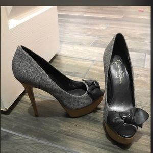 Jessica Simpson high heel